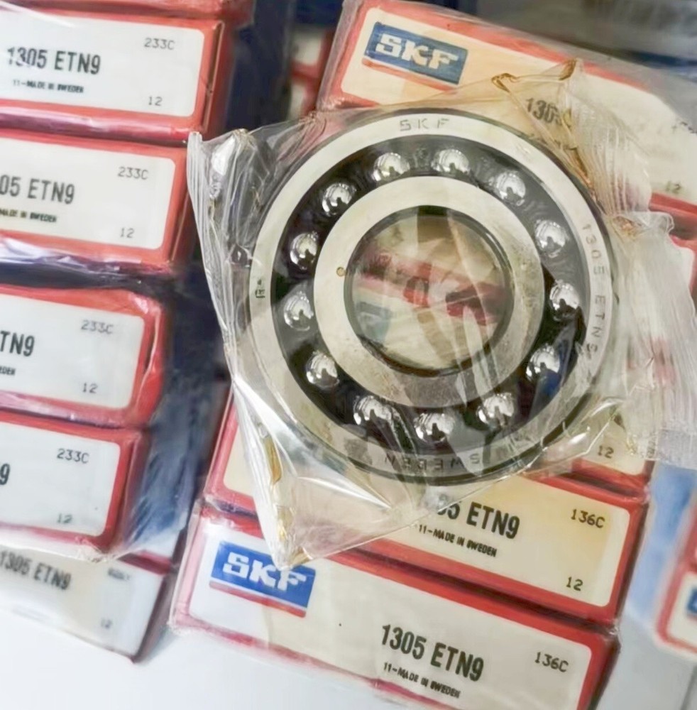 NEW SKF 1305 ETN9 self regulating ball bearing 1PCS #PA