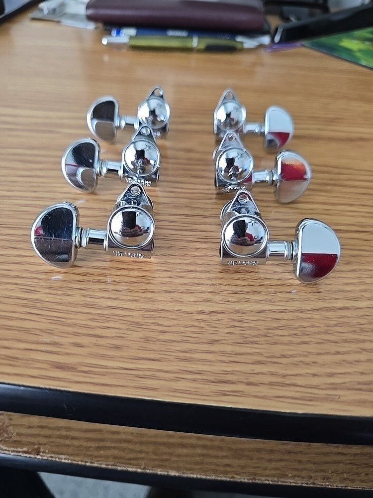 Grover 102C Tuning Peg - Silver