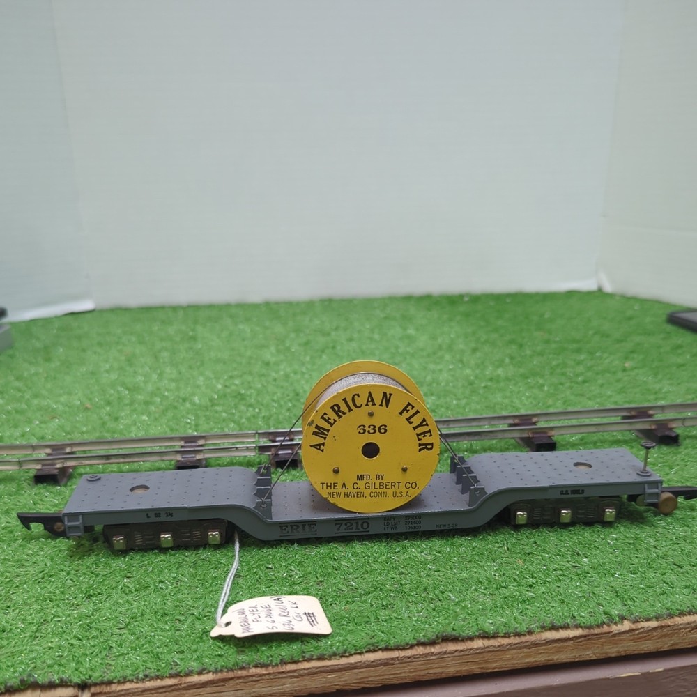 American Flyer S-Gauge Erie 7210 Depressed Ctr Flat Car, 636 Cable Reel Gilbert
