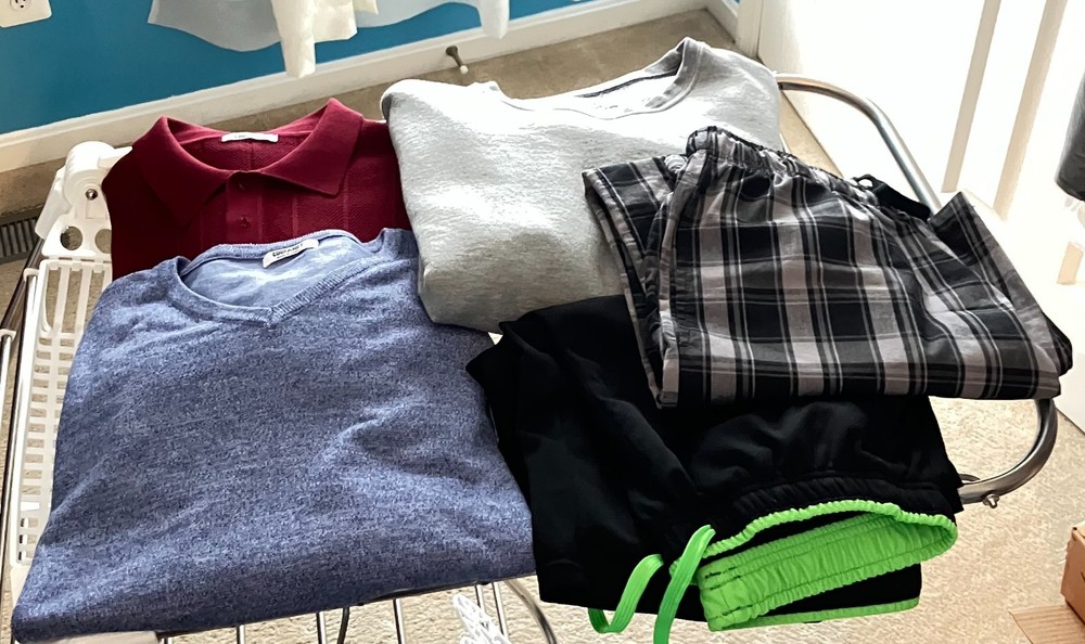 LOTS man clothing some new some gently used size M/L mixed brand