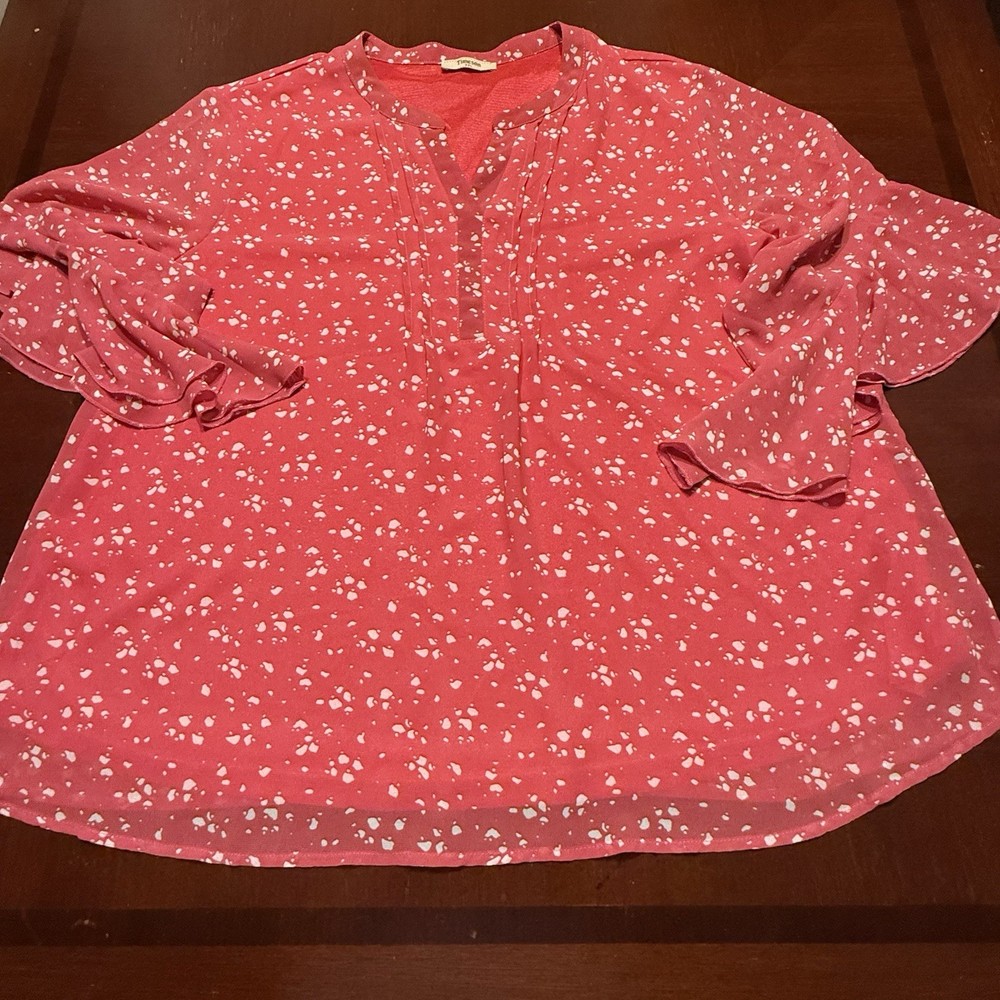 Timeson Women's Floral 3/4 Flowy Sleeve V-Neck Blouse, Coral Pink, Size XXL