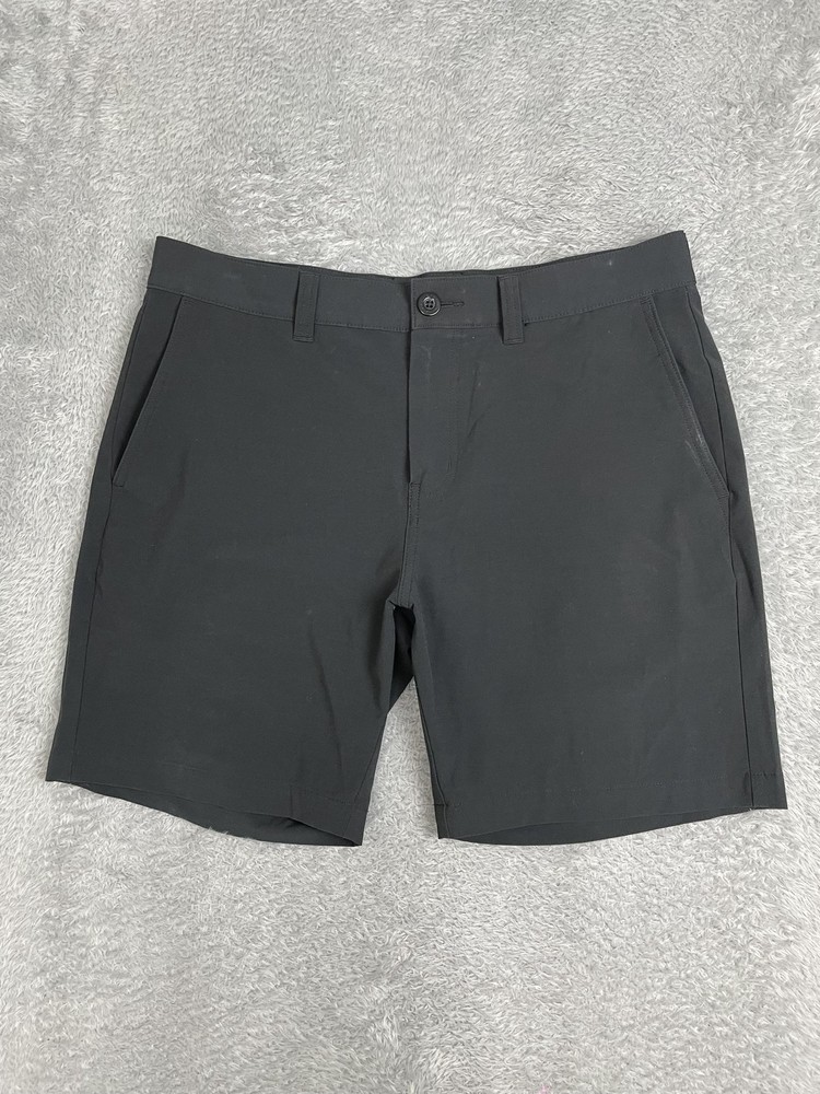 Travis Mathew Shorts Mens 34 Black Stretch Chino Golf 7 Inseam Casual Flat Front