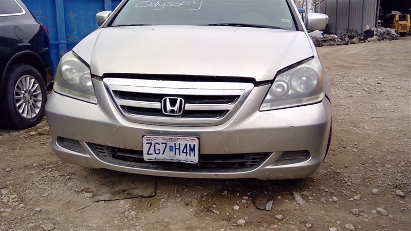 Used Right Engine Cooling Fan Motor fits: 2006 Honda Odyssey Fan Assembly conden