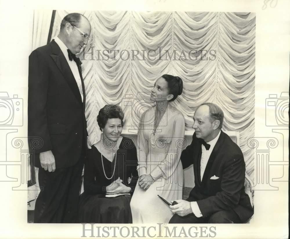 1976 Press Photo Mr. and Mrs. Ry Mossy, Mr. and Mrs. Darwin C. Fenner at soiree