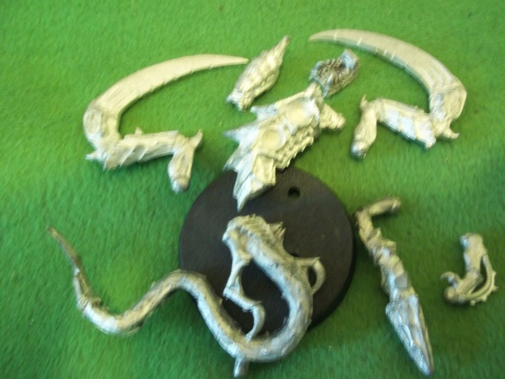 WARHAMMER40K   TYRANID RAVENER  LOT I1