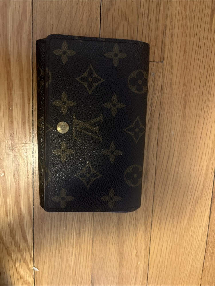 Louis Vuitton LV Rate Vintage Monogram Bigold Compact Zip Wallet