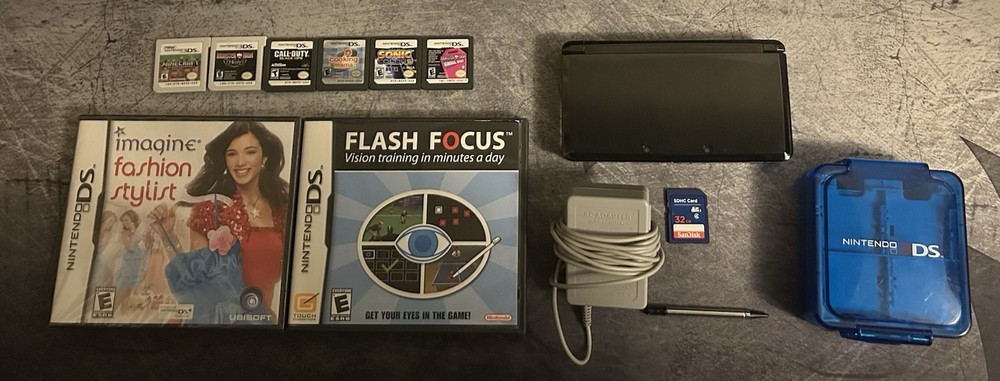 Nintendo 3DS Handheld System Cosmo Black with Accessories Tested Working