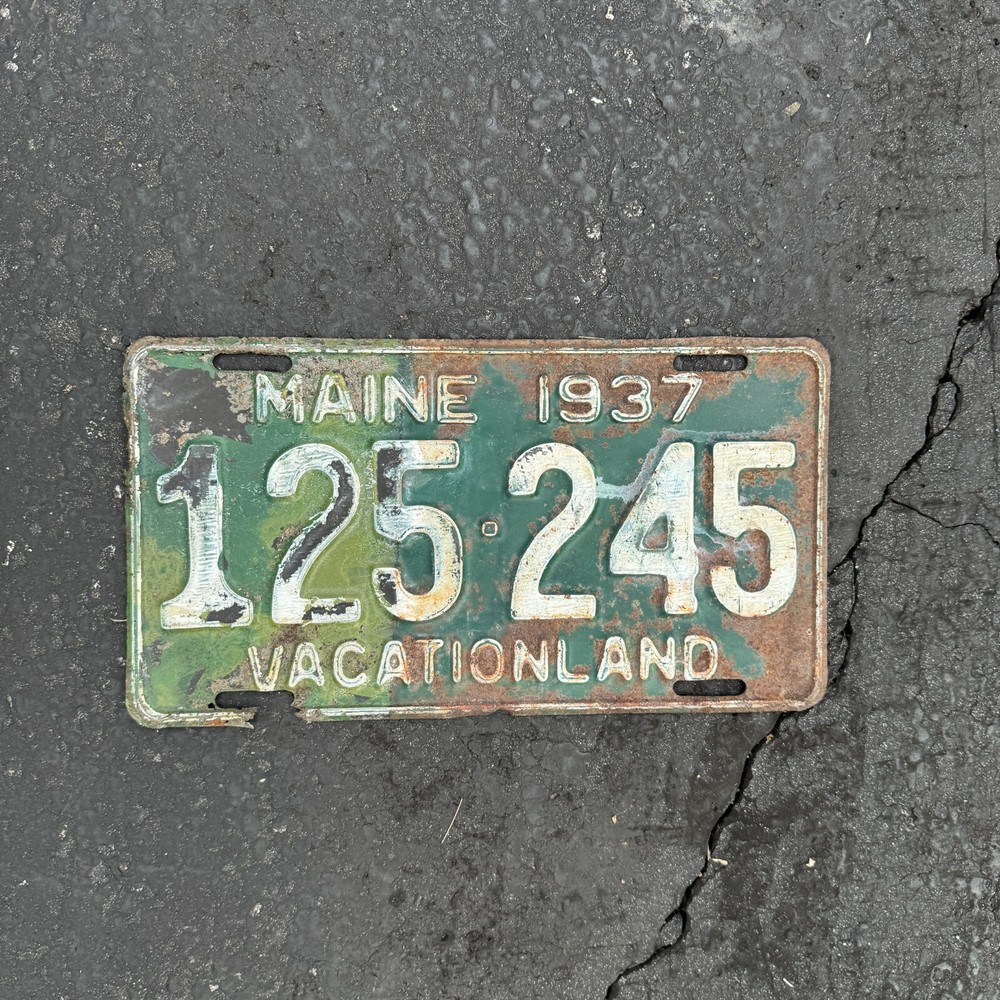 1937 Maine License Plate Auto Tag Vintage Garage Decor Green White 125 245