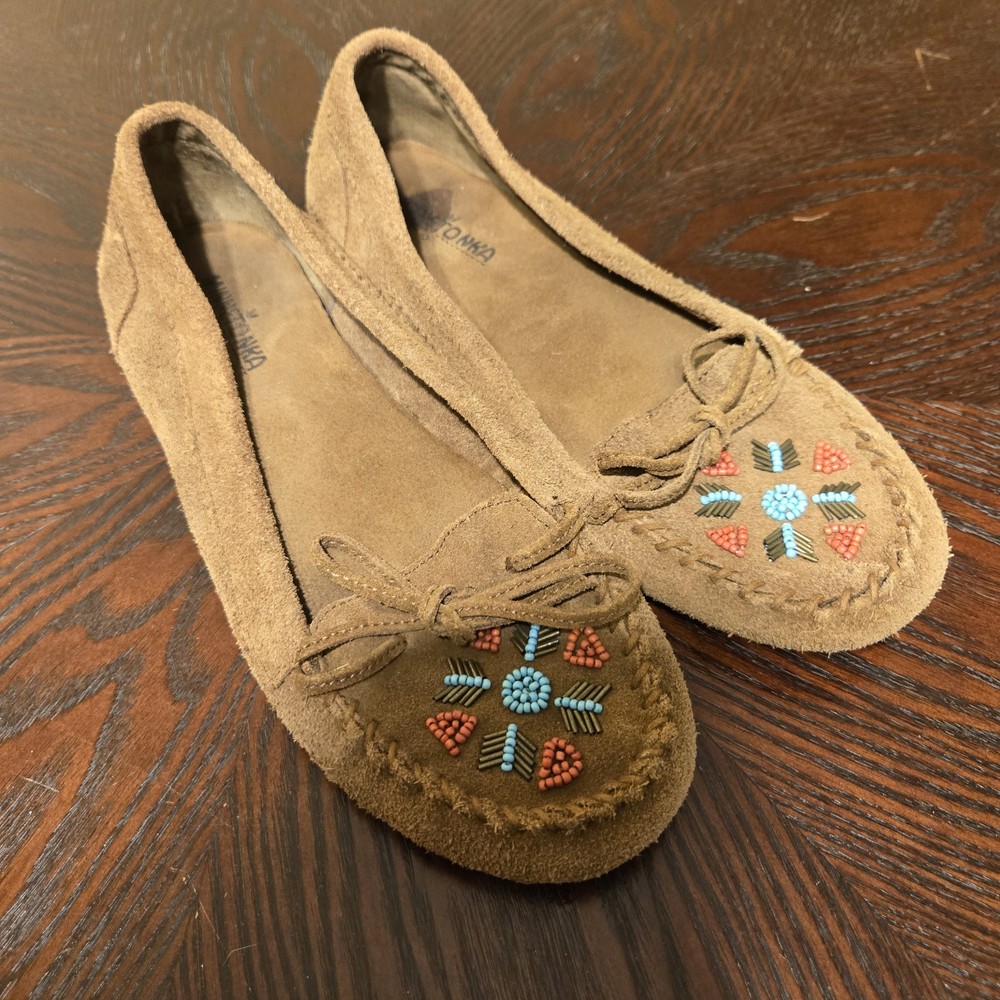 Vintage Minnetonka Native-beaded 8.5 Leather Moccasins Womens Bohemian