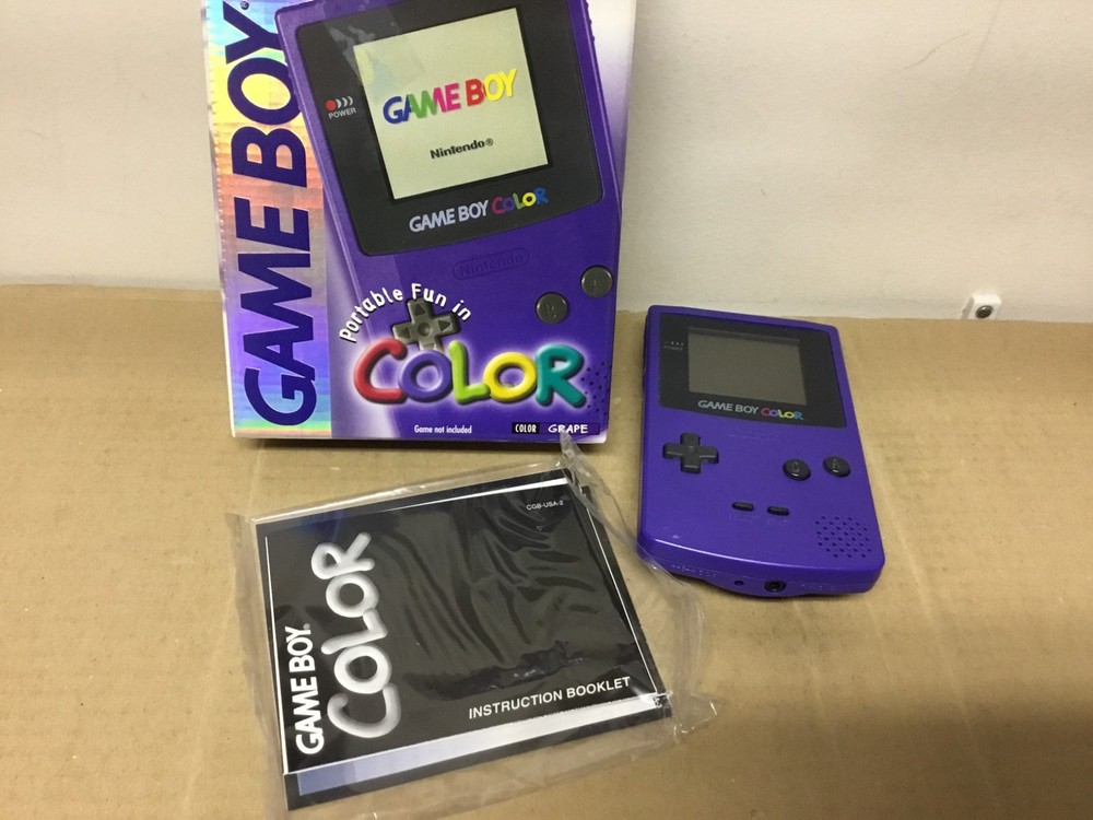 Used Nintendo Game Boy Color Hand Held Console Grape *Tested - Works* CIB