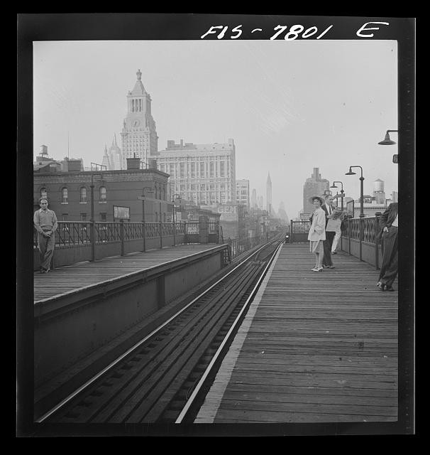 New York NY 1942 Third Avenue El Ninth Street Station Train Local Track