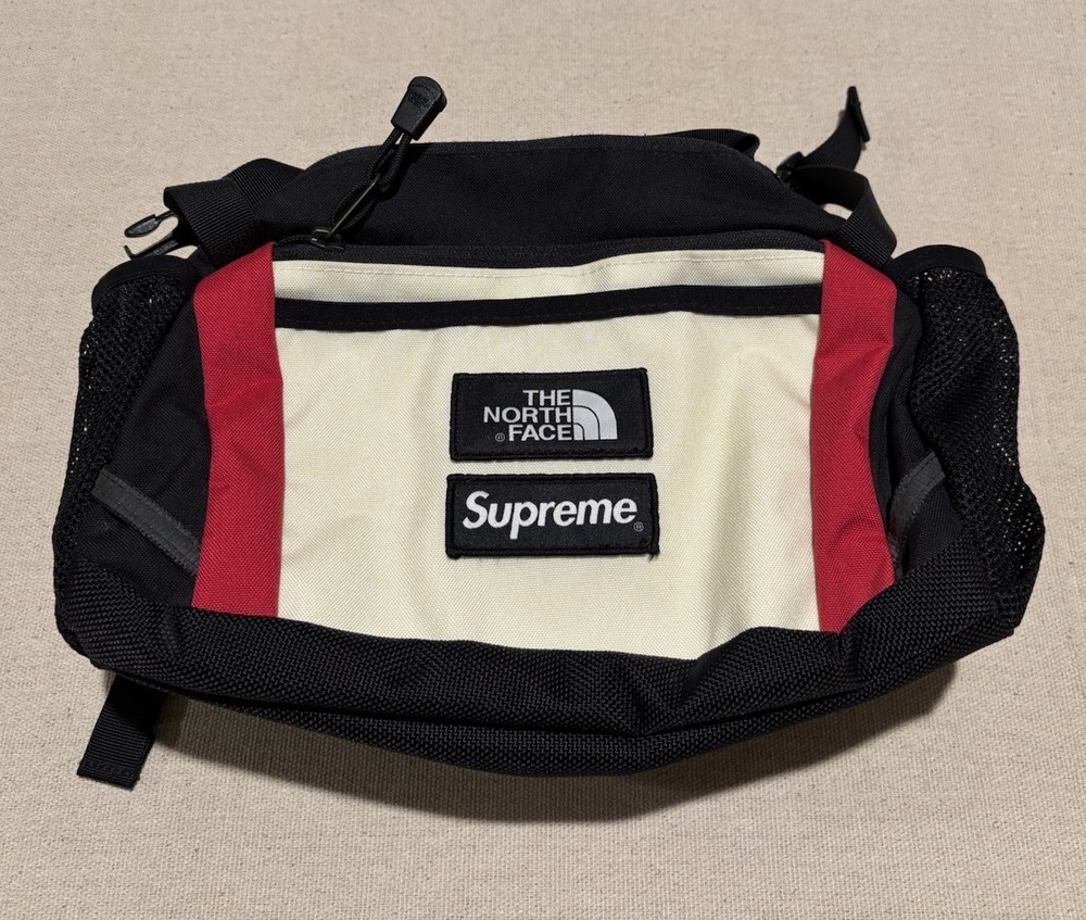 Supreme North Face Expedition Waist Bag FW18 White Red