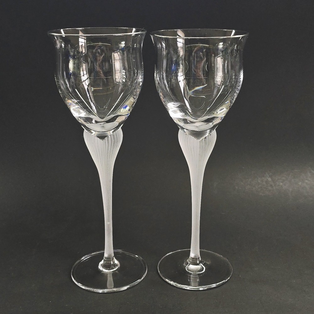 Mikasa Set of 2 Vintage Sea Mist Crystal Wine Glasses Frosted Ribbed Stems