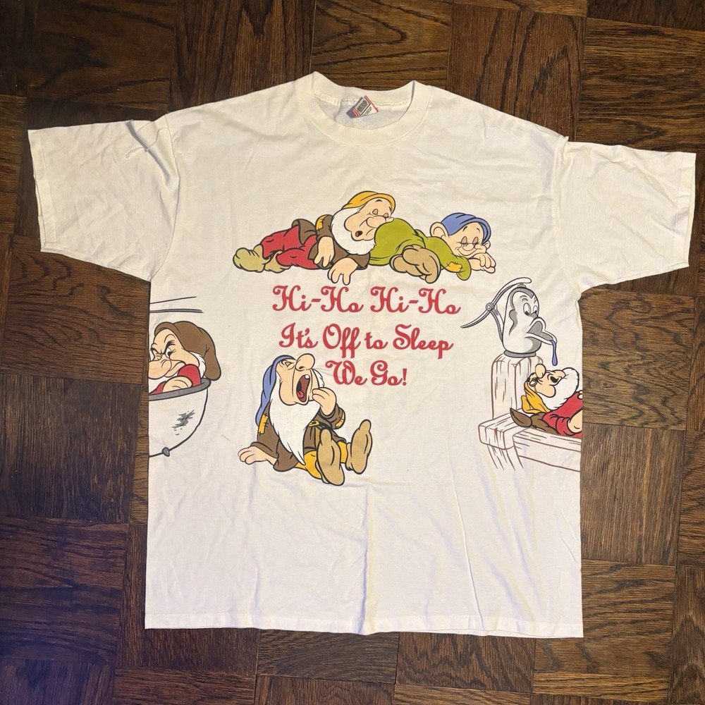Vintage Disney Snow White & The Seven Dwarfs AOP All Over Print T-Shirt O/S USA