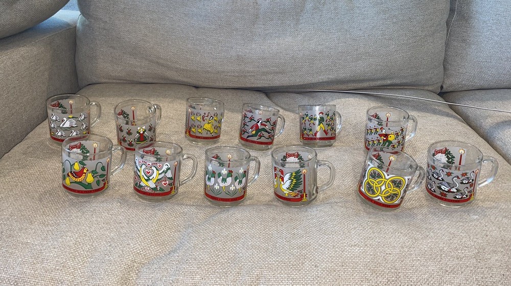 Luminarc 12 Days of Christmas Coffee Mugs Set VTG 1985 Carlton USA COMPLETE SET