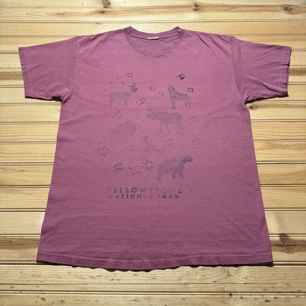 Vintage 90s Yellowstone National Park Animal Tracks Souvenir T-Shirt Size Large