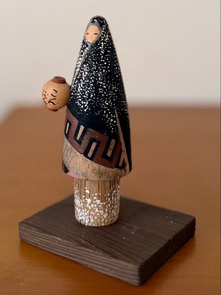 Kokeshi Snow Child Lantern Vintage Japanese Doll 11cm Home Decor