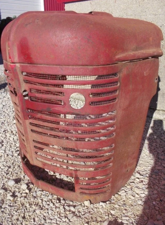1954 Farmall Super H SH tractor Factory IH IHC front nose cone grill / screen
