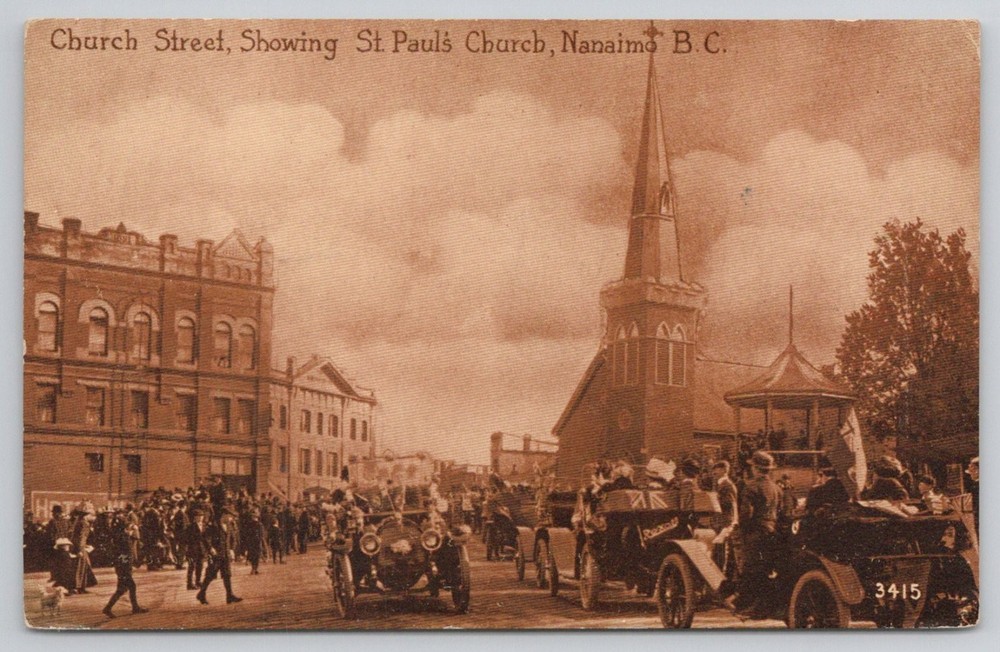 Nanaimo BC St. Paul's Church Church Street Crowd Early Auto Postcard c.1910s