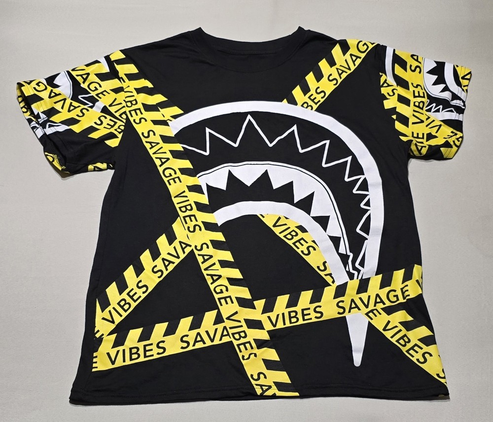 Fresh Laundry Men Large Graphic T Shirt -Savage Vibes-