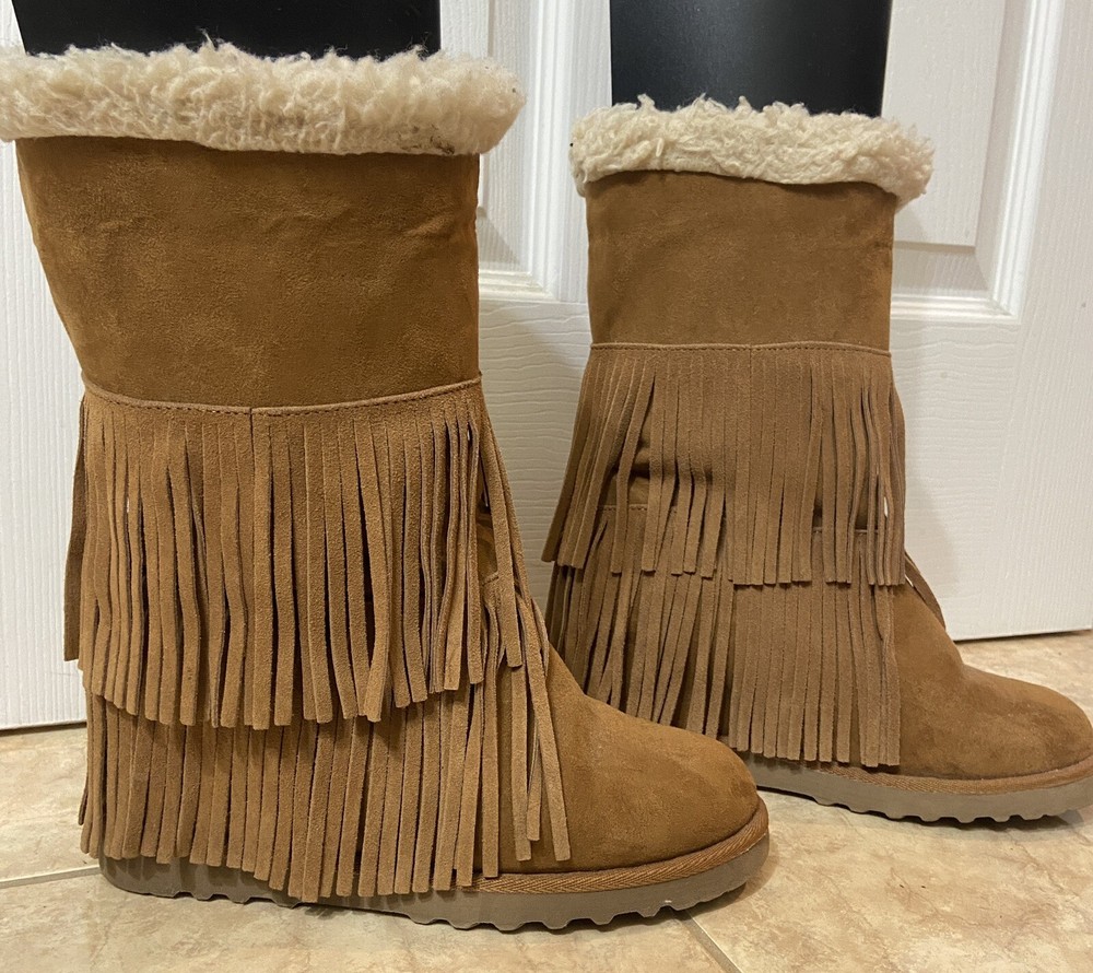 Madden Girl 8 Womens Tan Fringe Suede Shearling Lined Boots brown comfy wedge