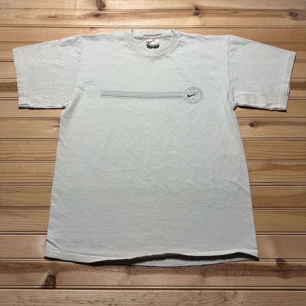 Vintage Y2K Nike 71 Swoosh Retro Athletic Sportswear Graphic T-Shirt - Medium