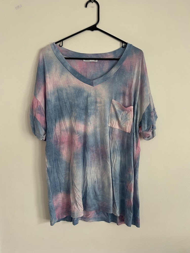 MIHOLL Women's Blue Pink White Tie Dye V-Neck Short Sleeve Pocket T-Shirt XXL