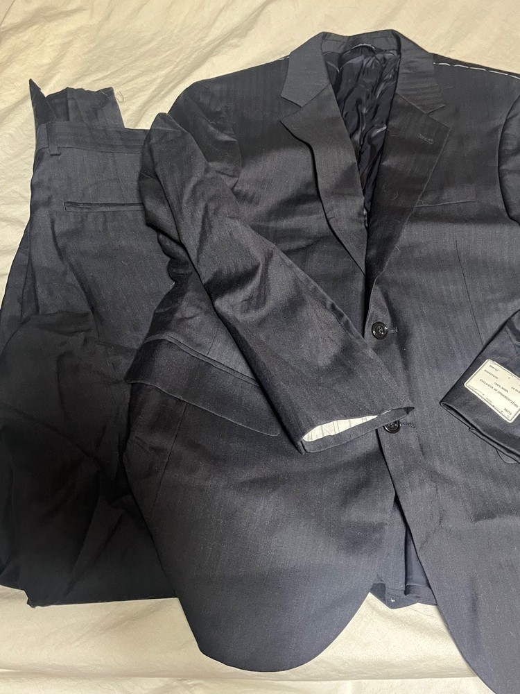 Jos A Bank Suit Size 38R 32W Blue Navy Striped