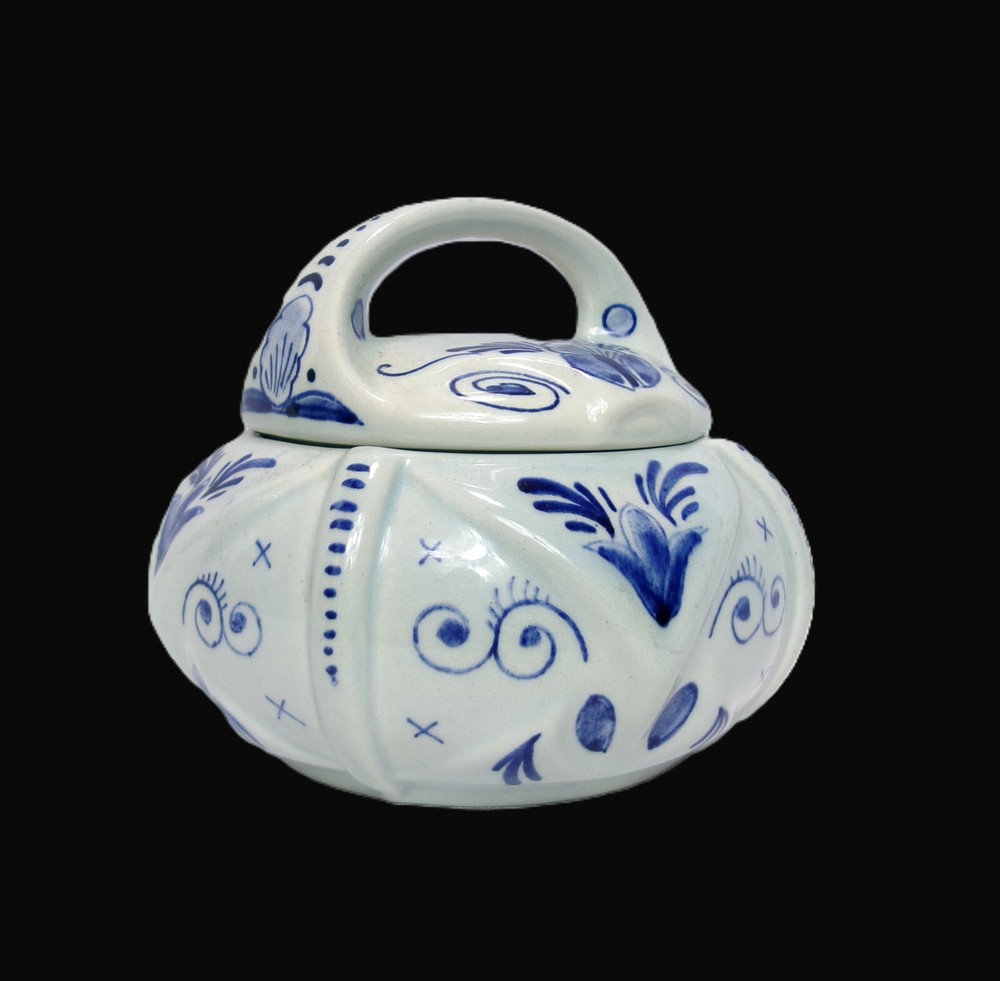 Hand Painted & Signed BLUE DELFT Vintage Lidded Trinket Dish Sugar Bowl, HOLLAND