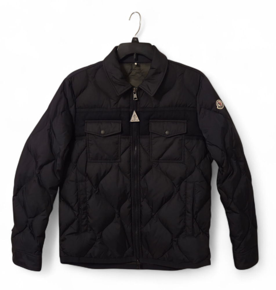Men’s Authentic Moncler Stephan Giubbotto Down Jacket  Size 5  (US XL) Navy Blue