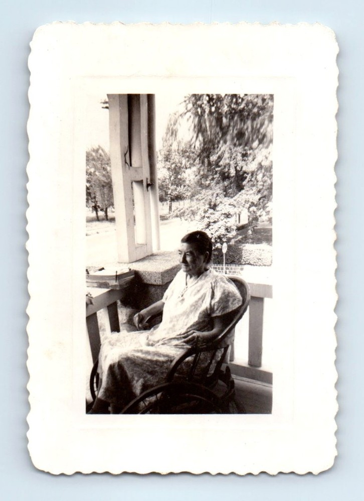 Old Vintage Photo SOLO WOMAN IN WHEELCHAIR FRONT PORCH OF HOUSE SNAPSHOT
