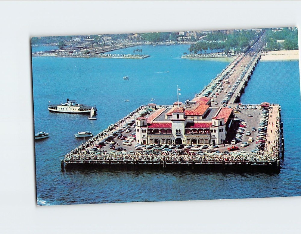 Postcard Municipal Recreation Pier Tourists Paradise Saint Petersburg Florida