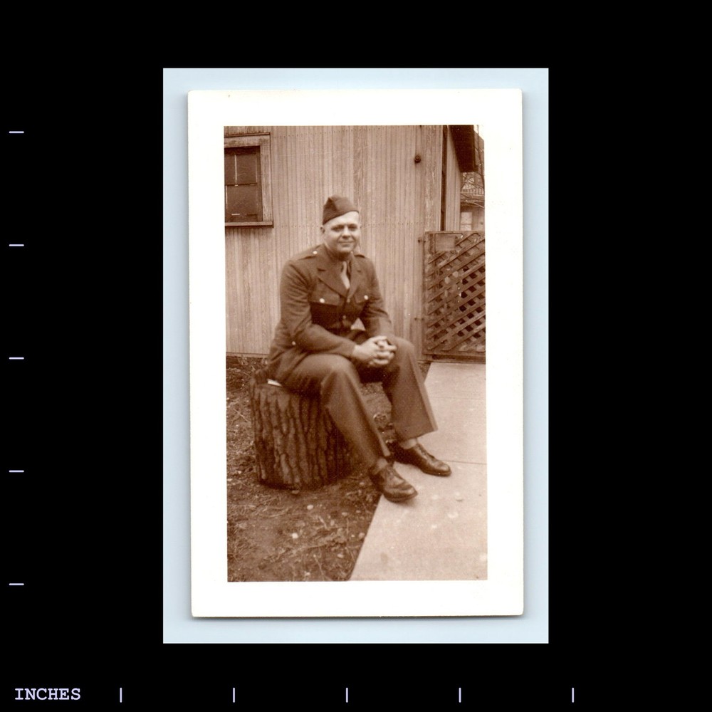 Old Vintage Photo ARMY MAN SOLDIER IN UNIFORM