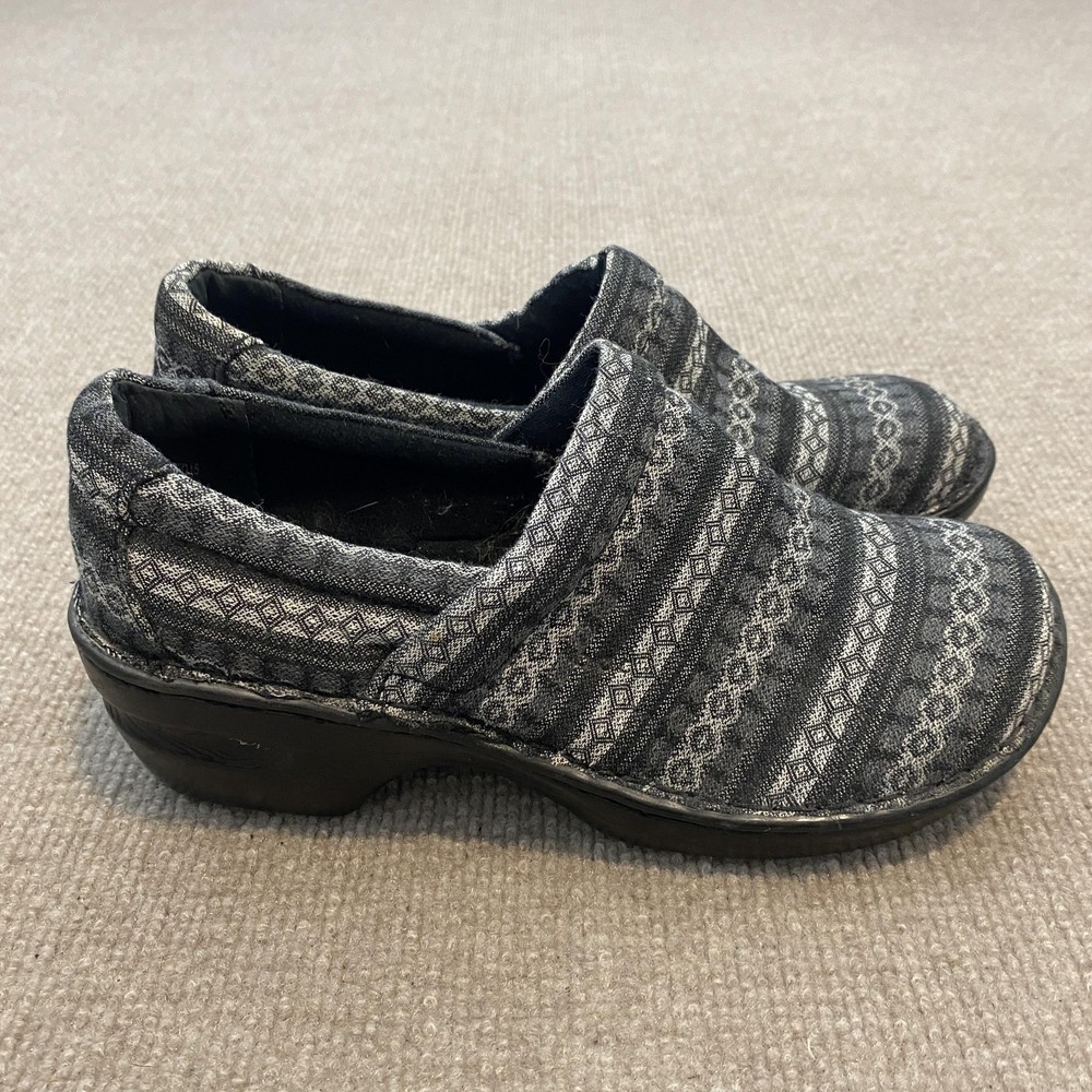 B.o.c Born Concept Clog Shoes Womens Size 9 Gray Striped Slip On Comfort Work