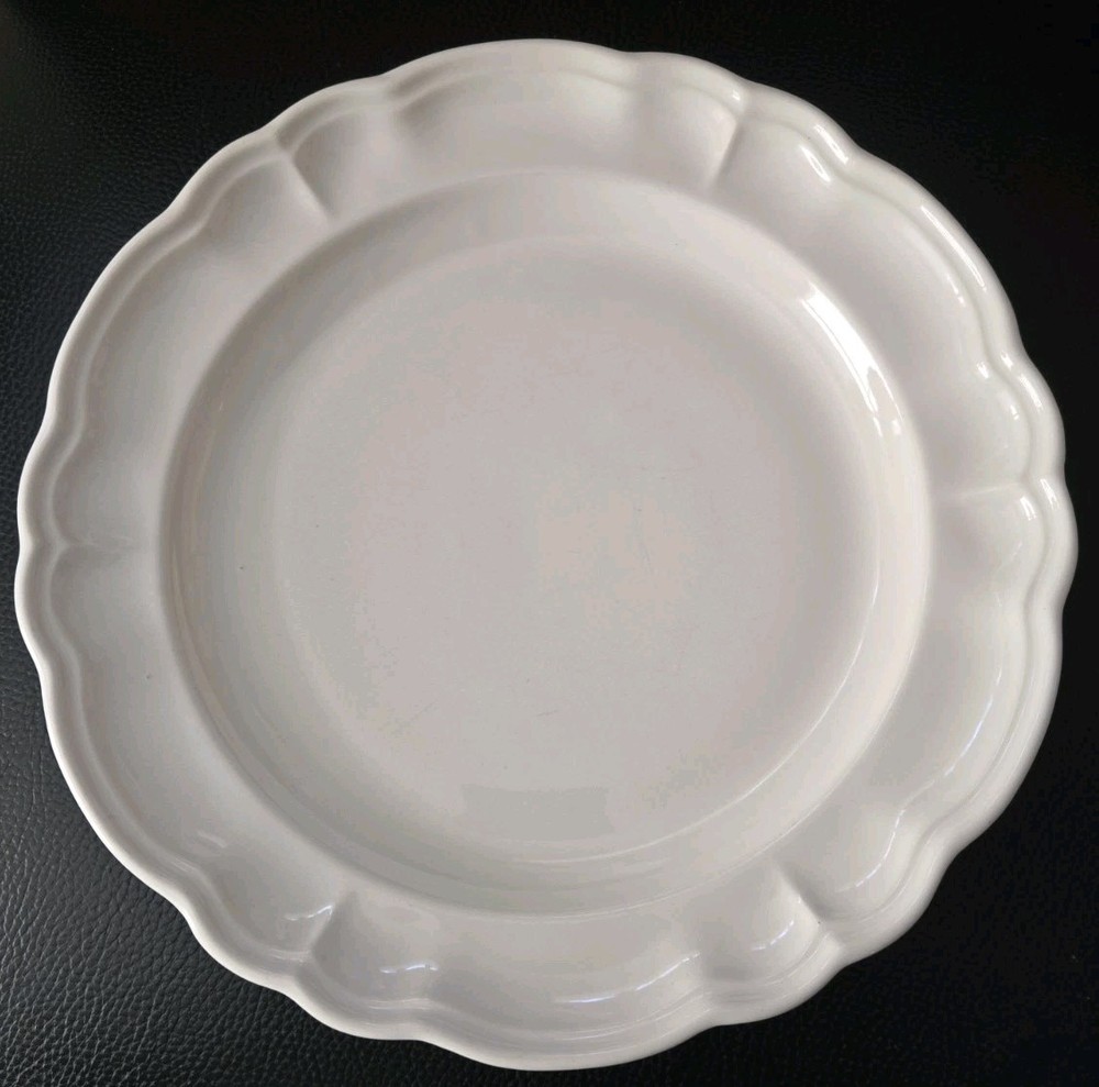 SET OF 2 PFALTZGRAFF GAZEBO WHITE DINNER PATES 10 3/8