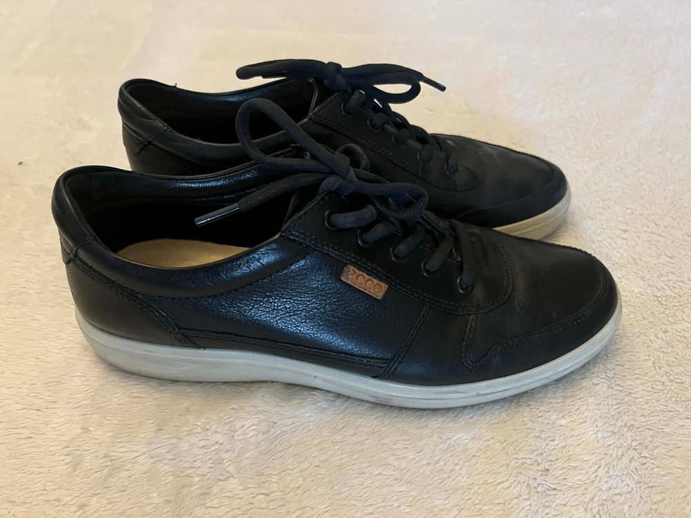 Ecco Men's Soft 7 Black Leather Sneakers size 44 EUR / U.S 10-10.5