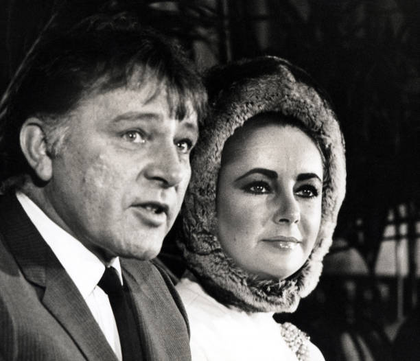 Richard Burton Elizabeth Taylor 1968 Old Photo 1