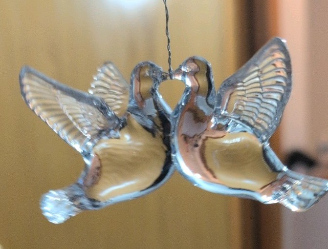 Kissing Bird Christmas Ornament Holiday Decor