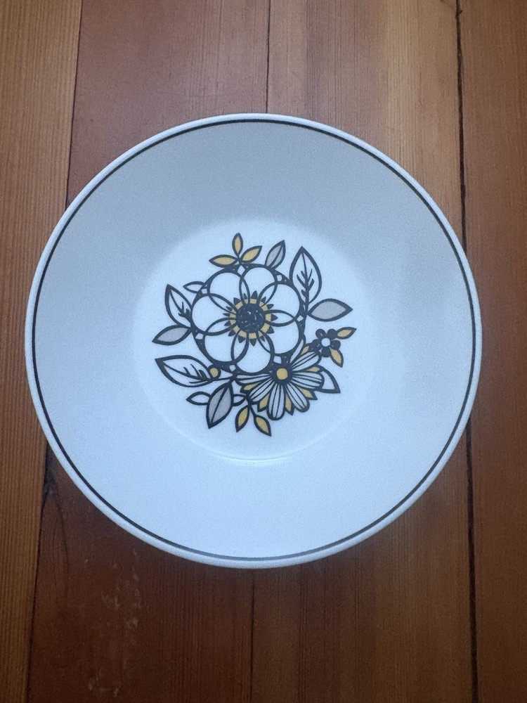 Vintage Noritake Progression 9029 Tressa Black Yellow Flower 6 3/8