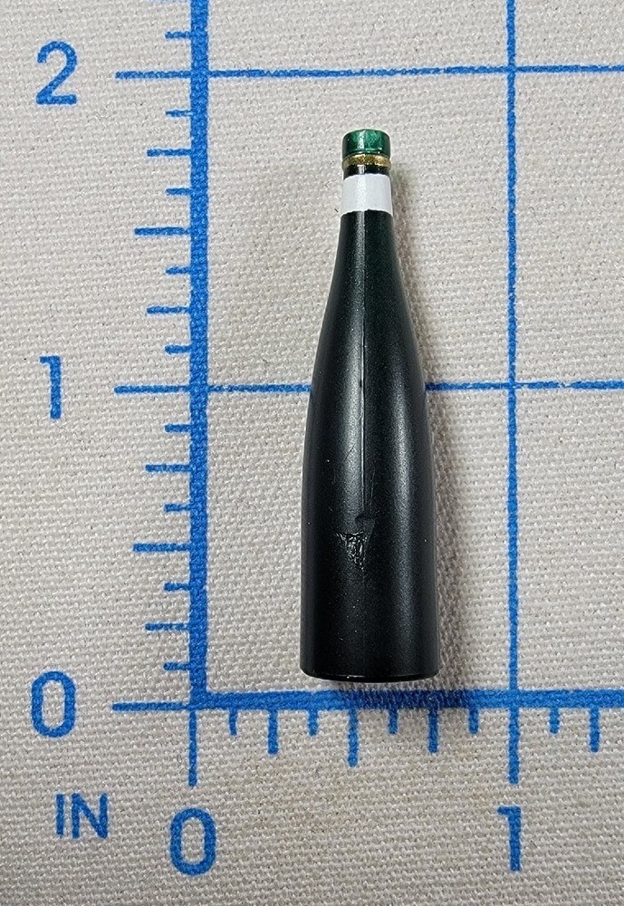 NECA Champagne Wine Bottle Fodder 7