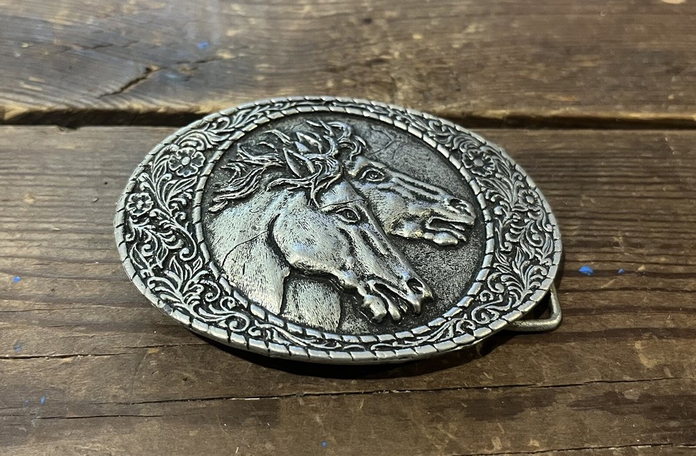 Vintage 1981 Indiana Metal Works Horse Belt Buckle