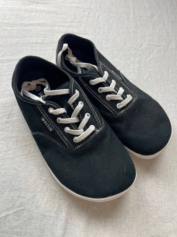 WHITIN W87 Wide Canvas Barefoot Sneakers Minimalist Black/Gum EU 40 M7.5 W9