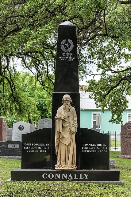Photo:Austin Texas John Connally Tomb Texas State Cemetery 2014