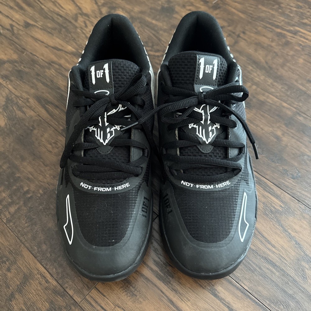 Men’s Puma Size 11 Black & White