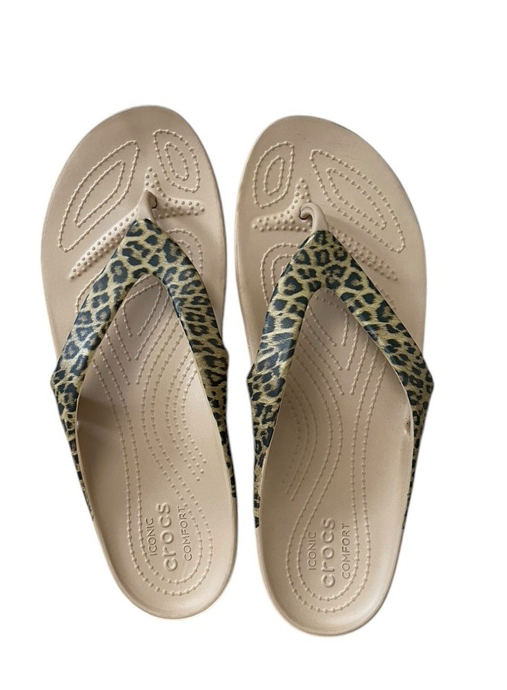 Crocs Iconic Comfort Leopard Print Thong Sandal Flip Flops Size 10 Women