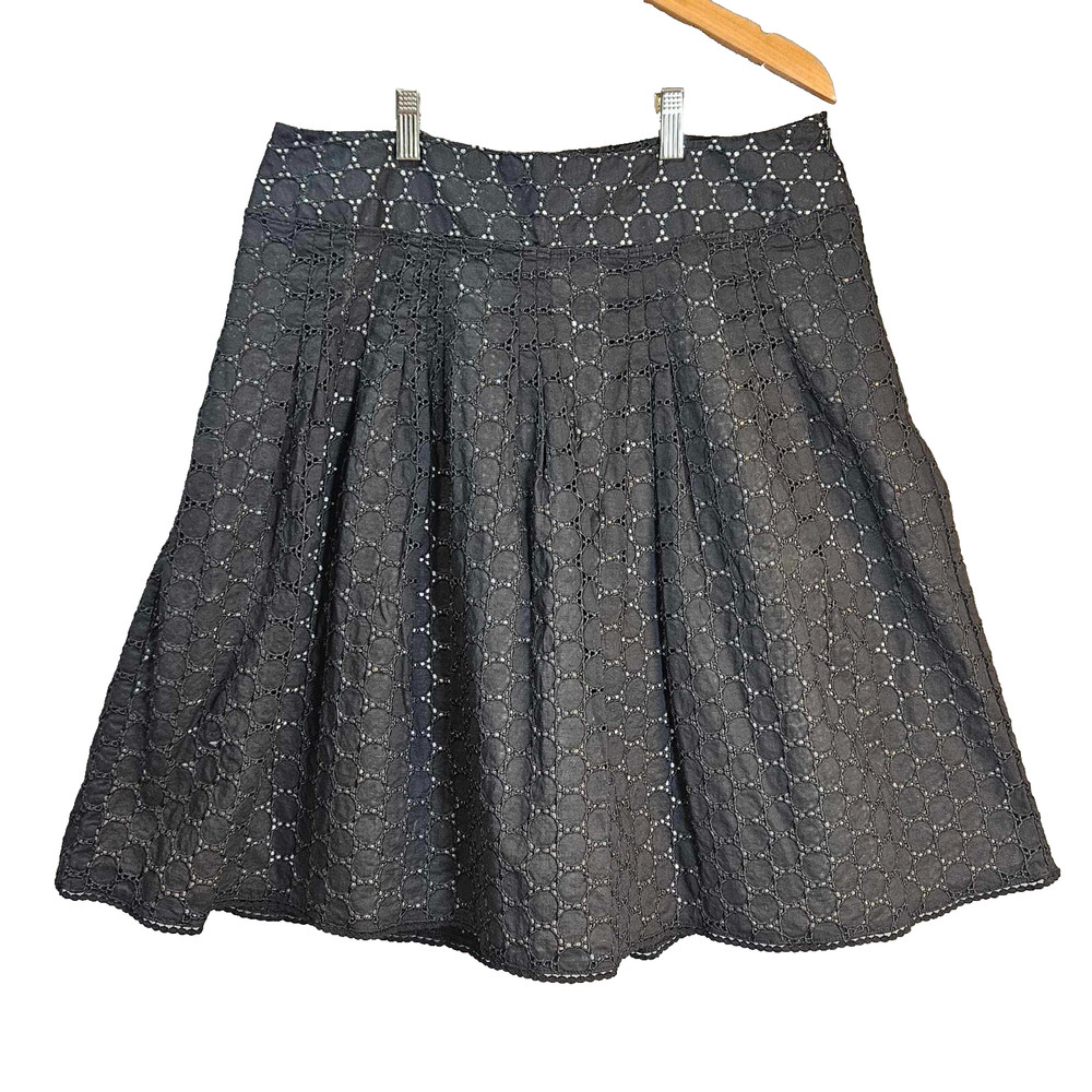 Ann Taylor Black Eyelet Cut Out Lace Skirt size 12 A Line Flare Fully Lined