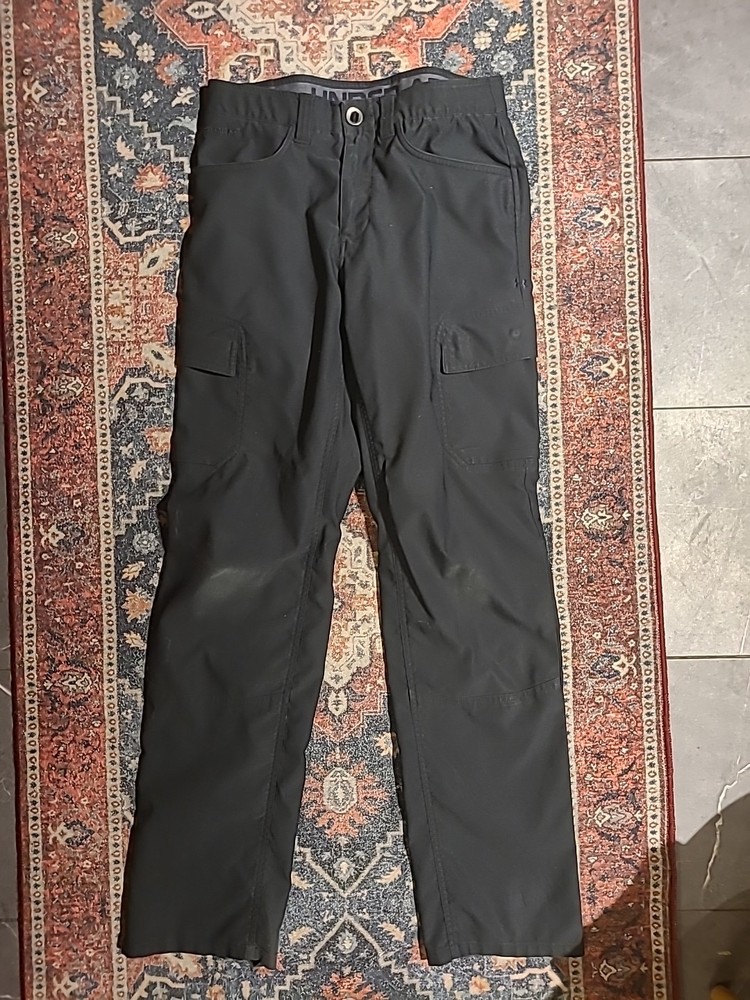 Under Armour Cargo Pants 30 x 33