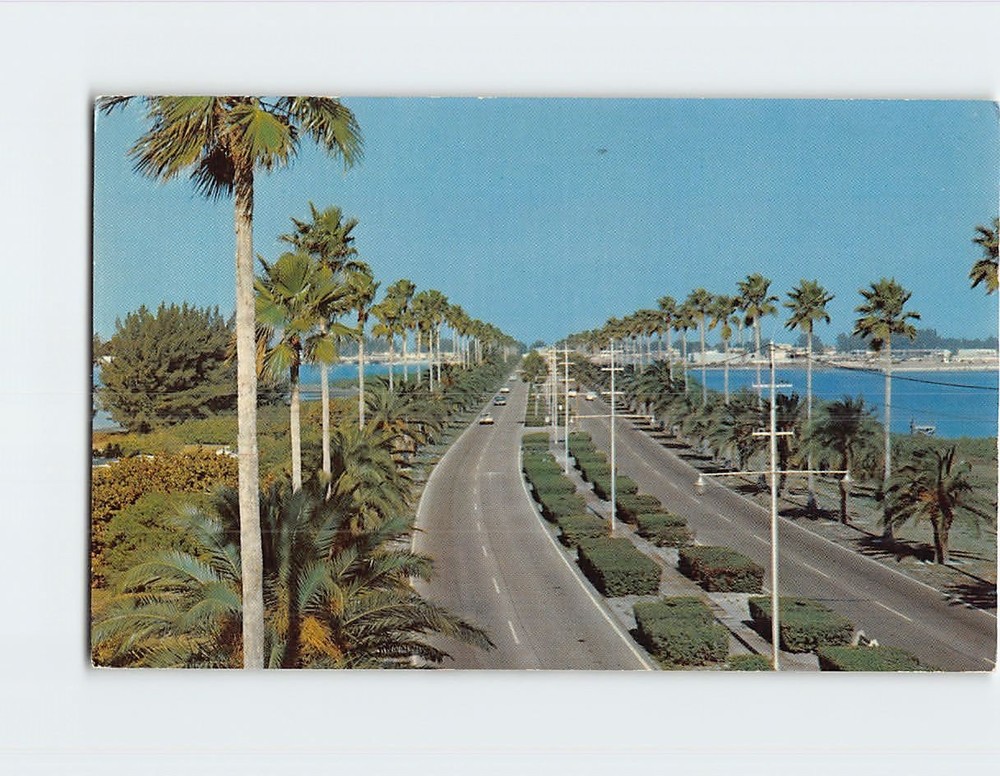 Postcard Looking westward over Memorial Causeway Clearwater Florida USA