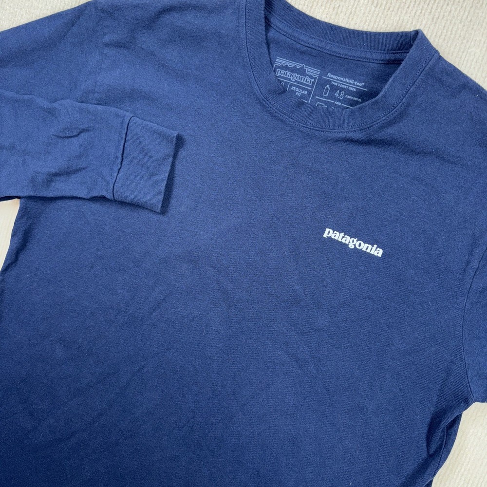 Patagonia T-Shirt Mens Medium Blue Long Sleeve Responsibili-Tee P-6 Logo Graphic