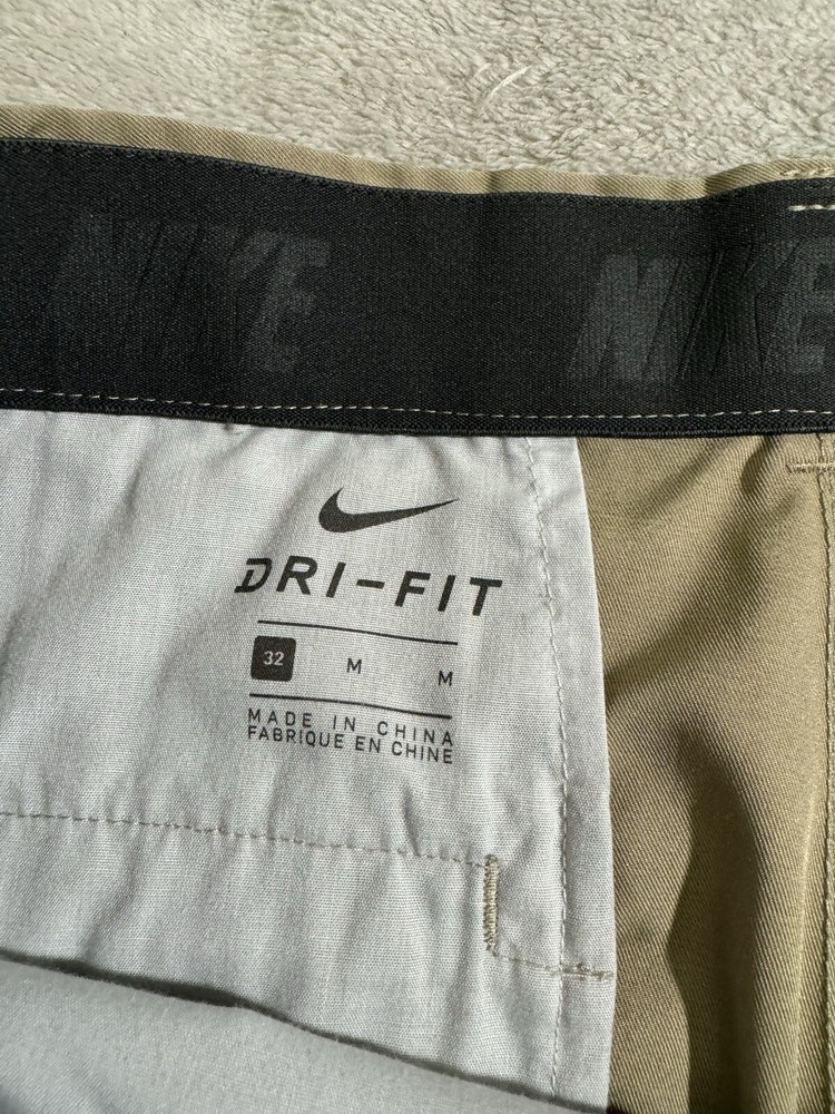 Nike Dri Fit Performance Golf Shorts Men's 32 Medium Khaki Beige Lightweight